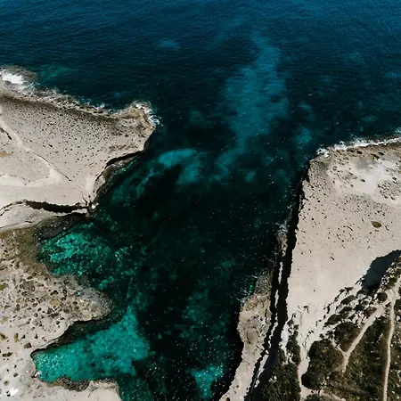 아파트 Lovely, Fully Equipped 2br 5 Min From By360 Estates