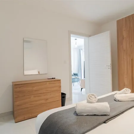 アパート Lovely, Fully Equipped 2br 5 Min From By360 Estates *